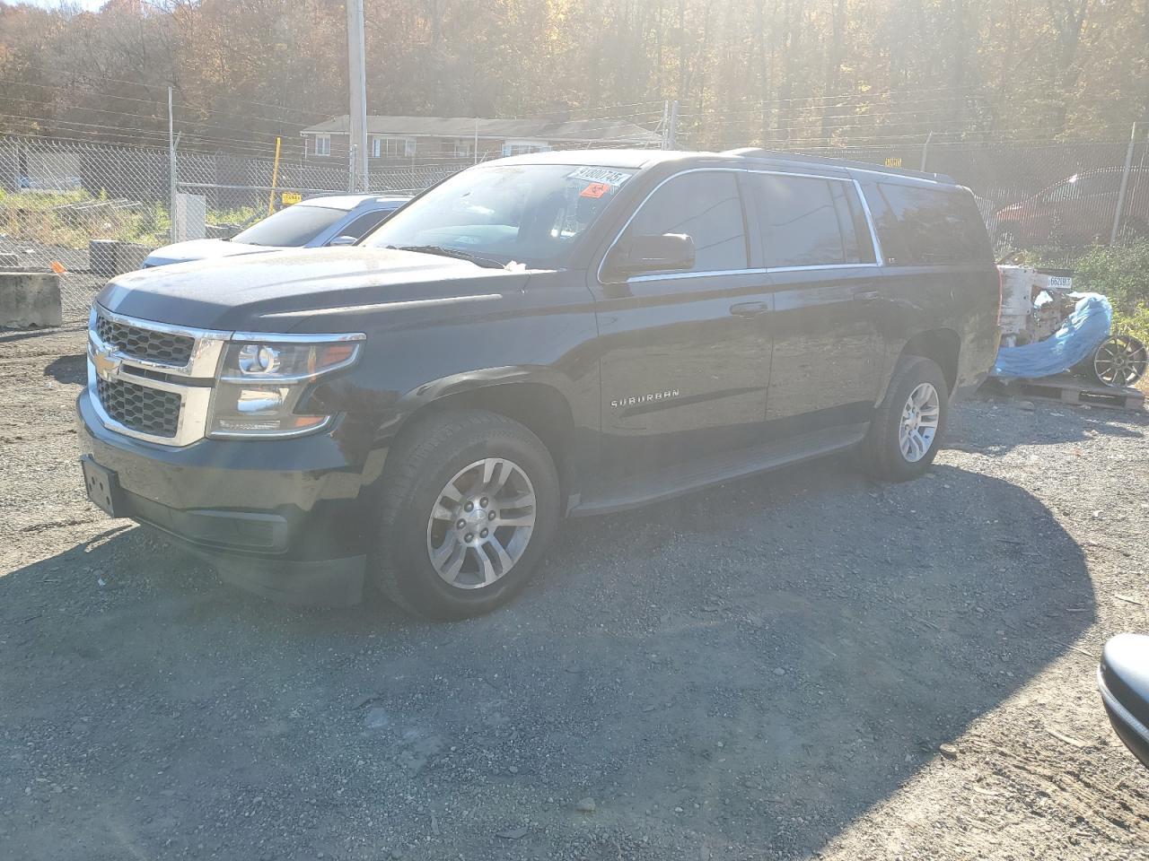 2016 Chevrolet Suburban C1500 ls