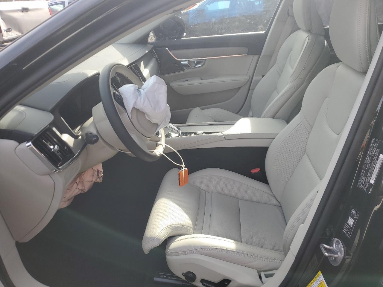 2026 Volvo V90 Cross Country Ultra