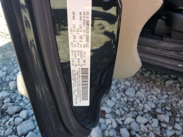 2013 Chrysler Town & Country Touring l