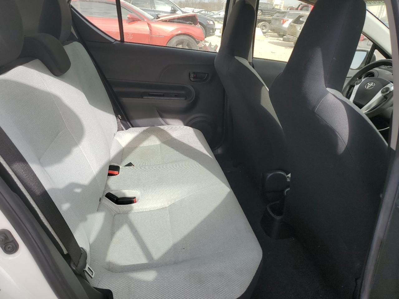 2015 Toyota Prius c