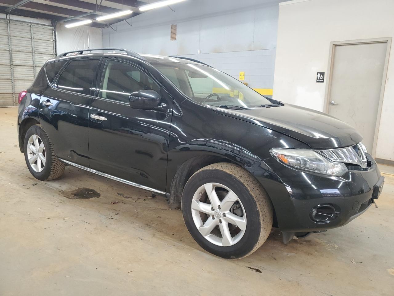 2009 Nissan Murano s