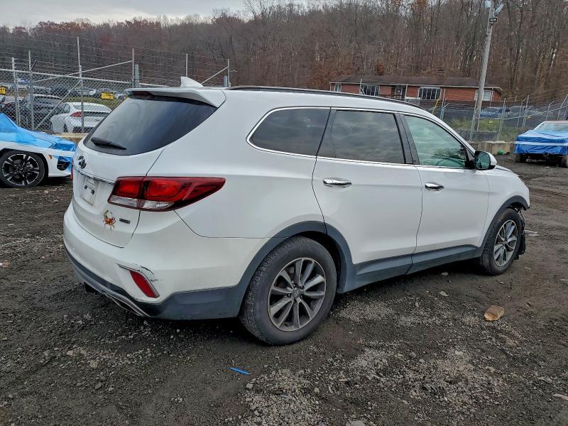 2017 Hyundai Santa fe se