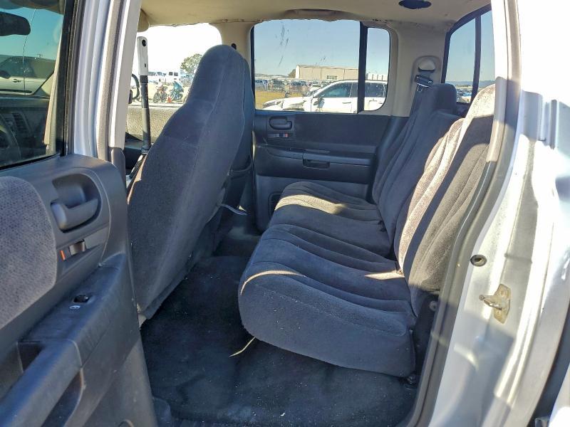 2003 Dodge Dakota Quad slt