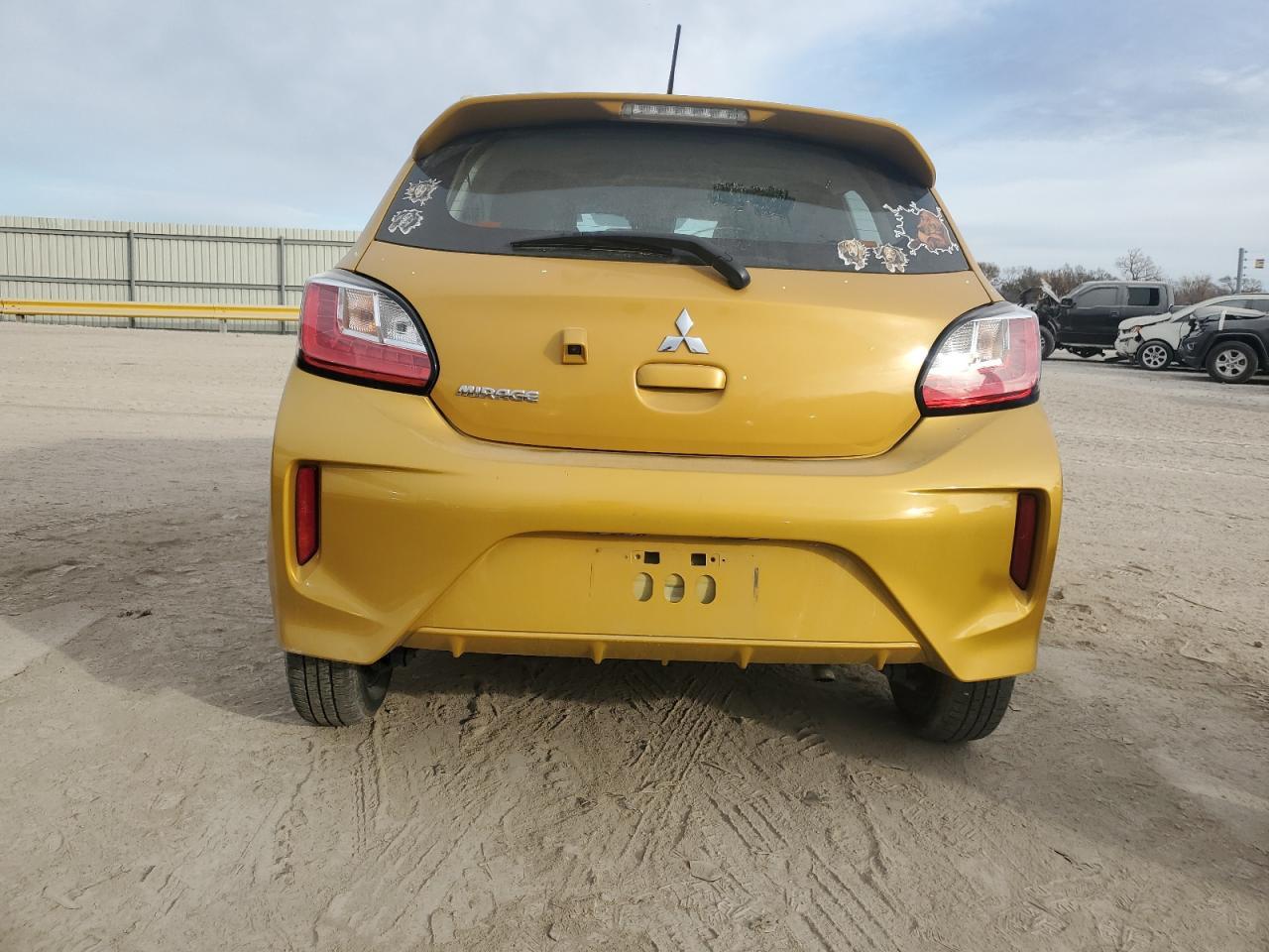 2024 Mitsubishi Mirage es
