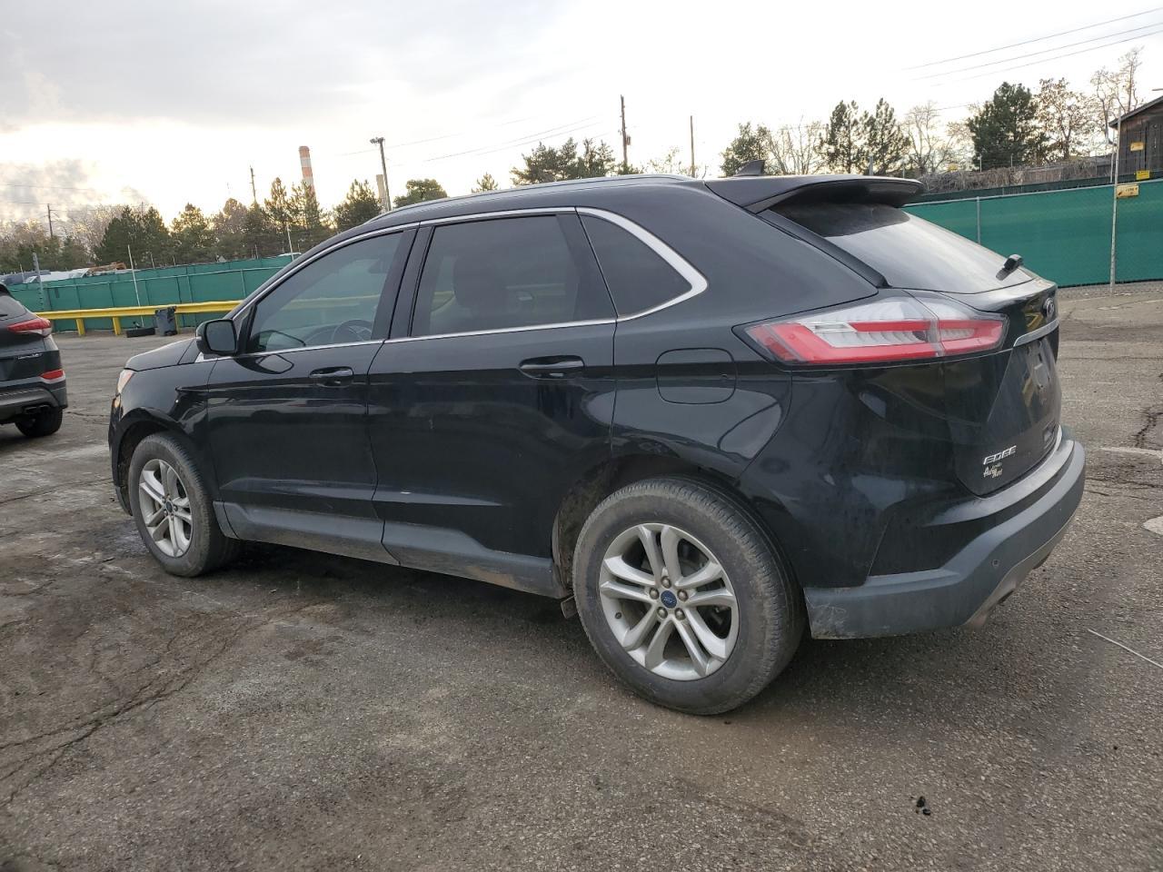 2020 Ford Edge sel