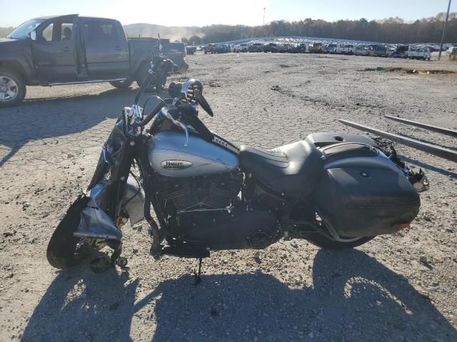 2024 Harley-Davidson Flhcs