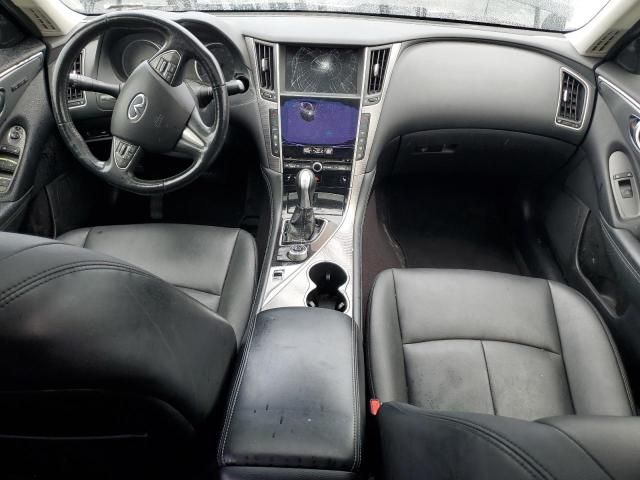 2016 Infiniti Q50 Premium