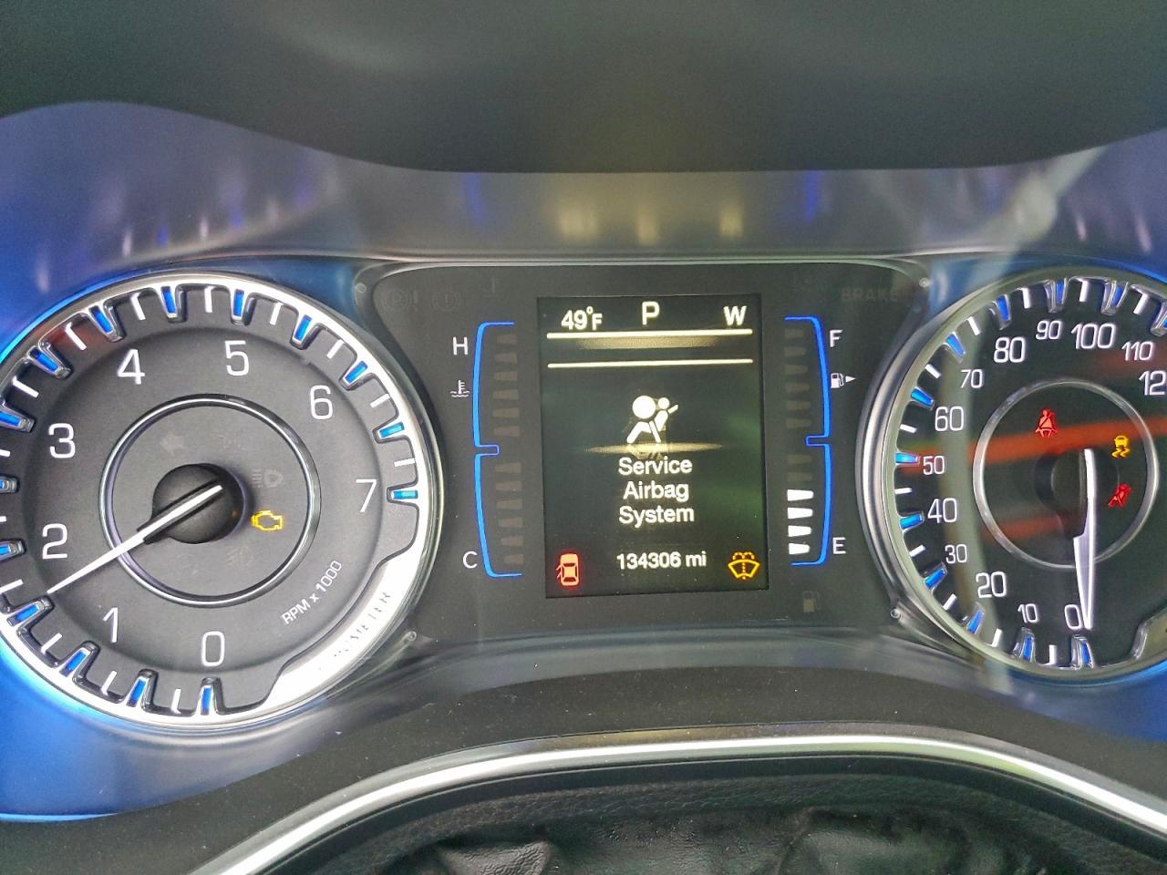 2016 Chrysler 200 Limited