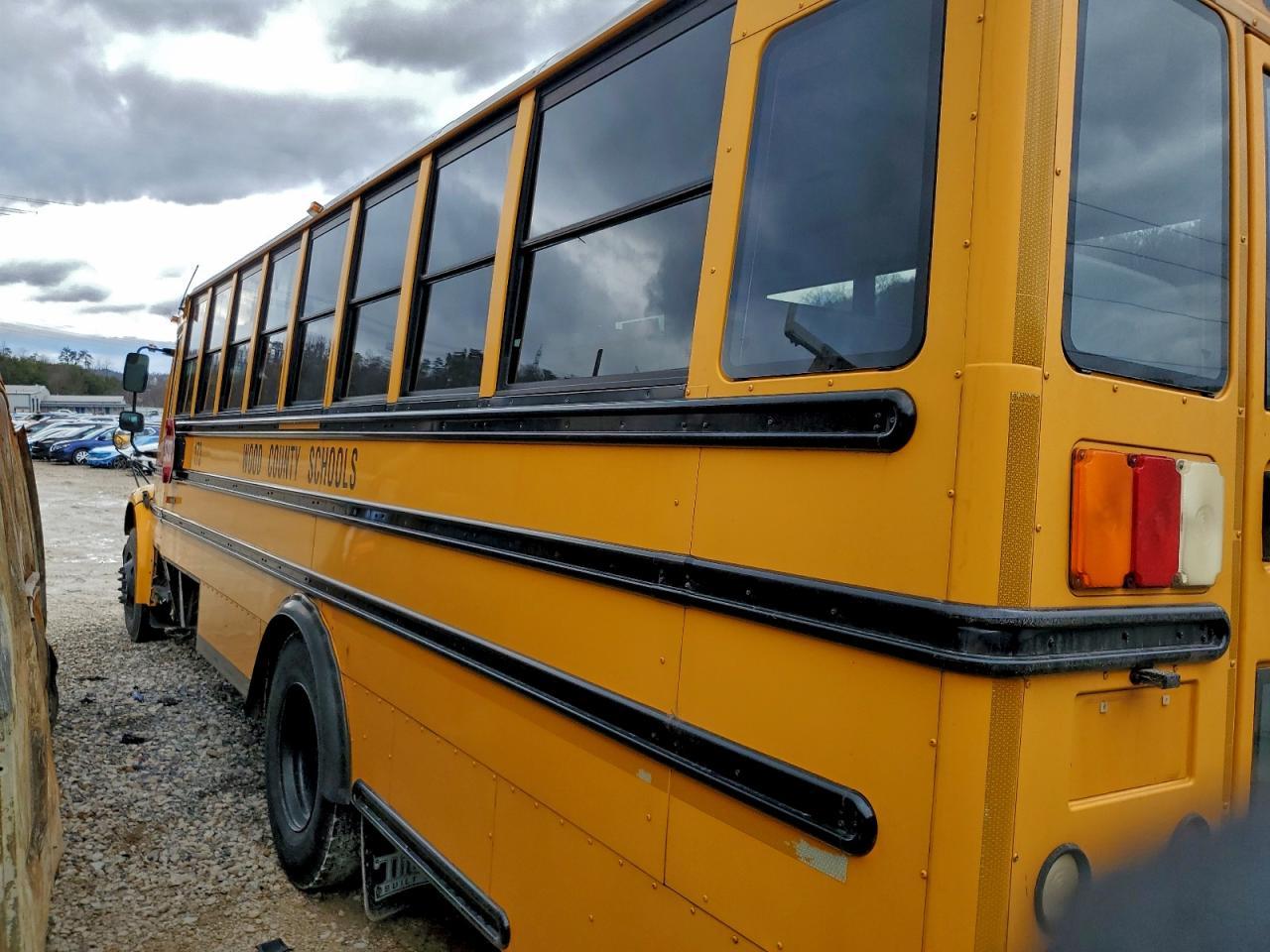 2011 Thompson 2011 Freightliner B2 School Bus
