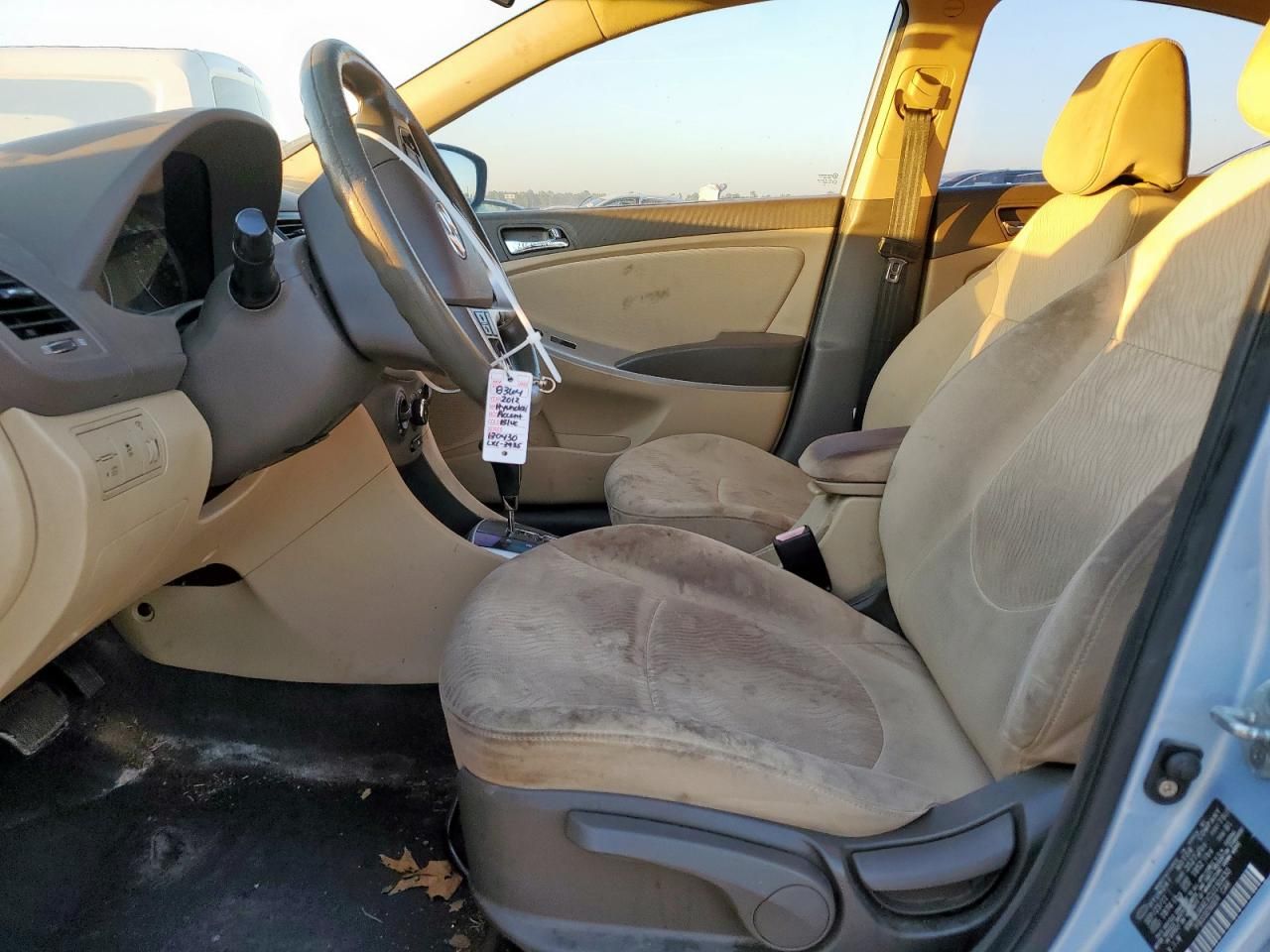 2012 Hyundai Accent gls