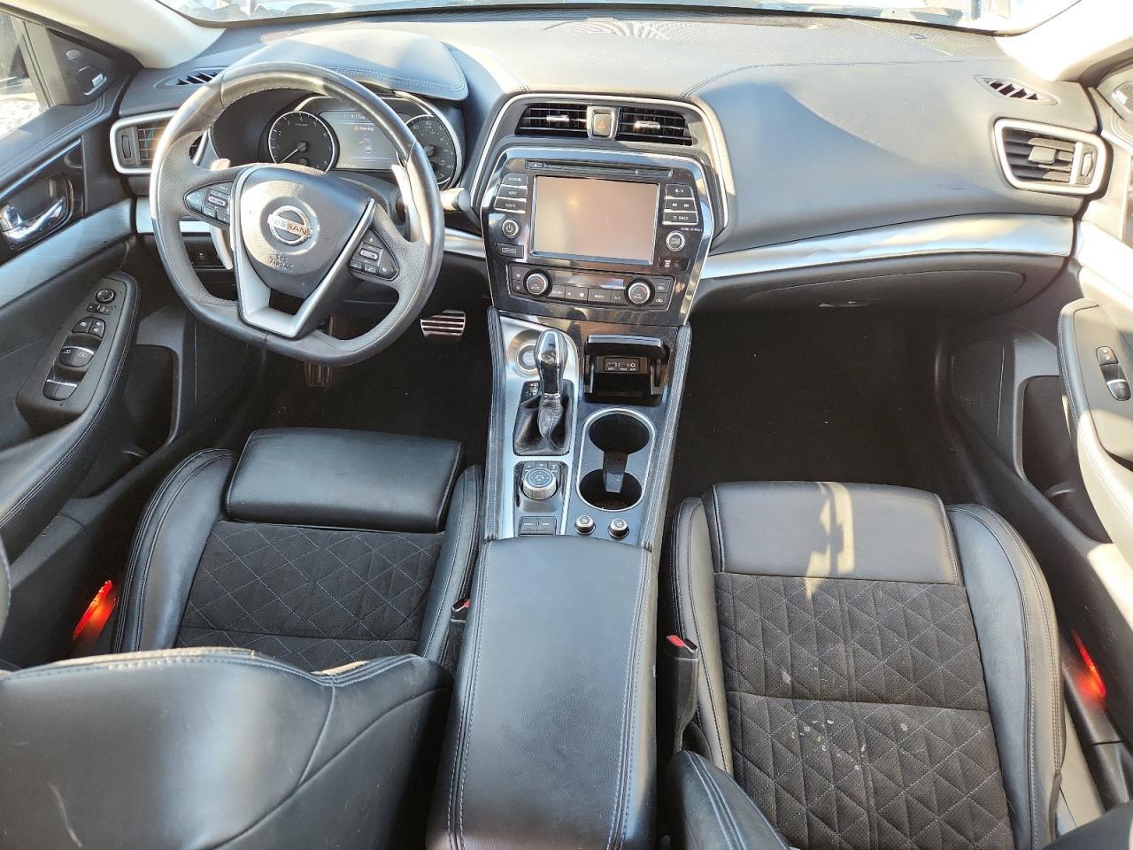 2017 Niss Maxima 3.5s
