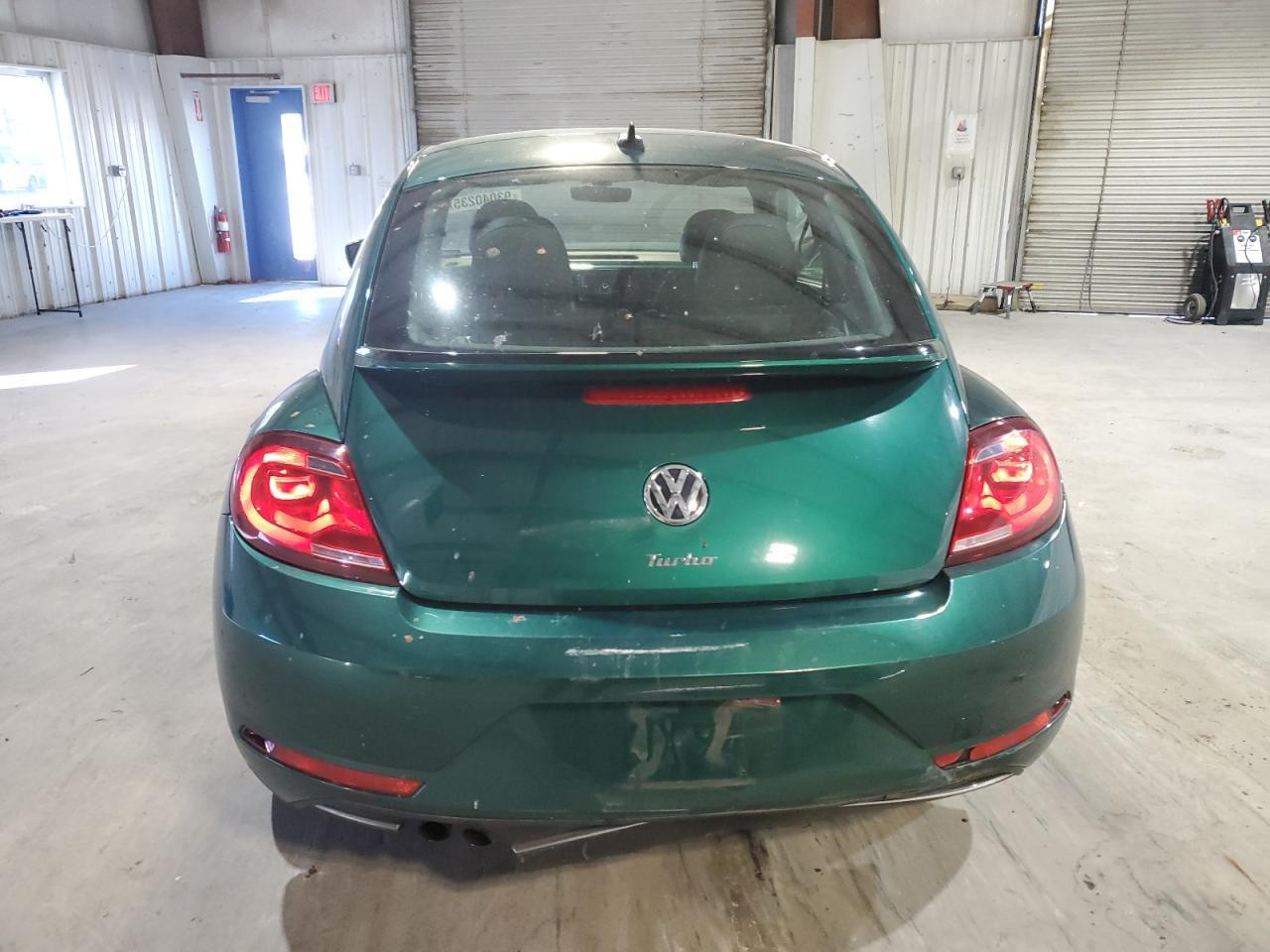 2017 Volkswagen Beetle se