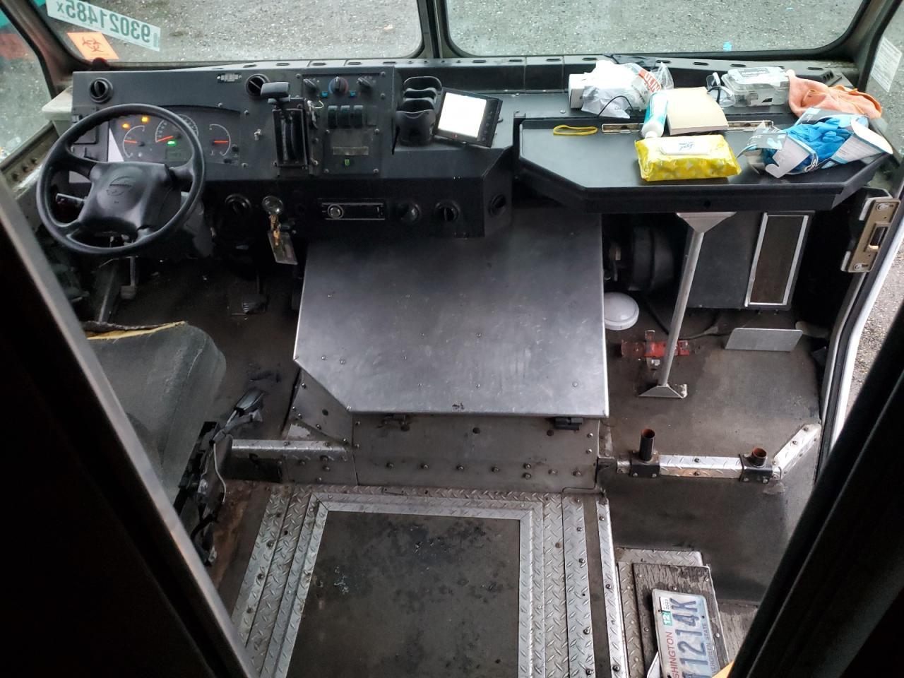 2009 Workhorse Custom Chassis 2009 Workhorse W62 Delivery Truck