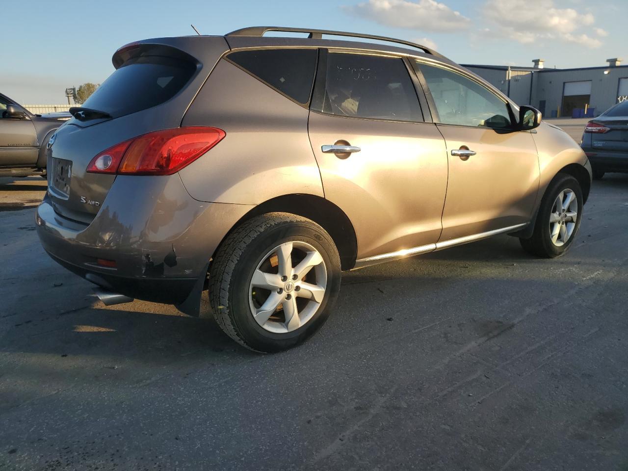 2009 Nissan Murano s