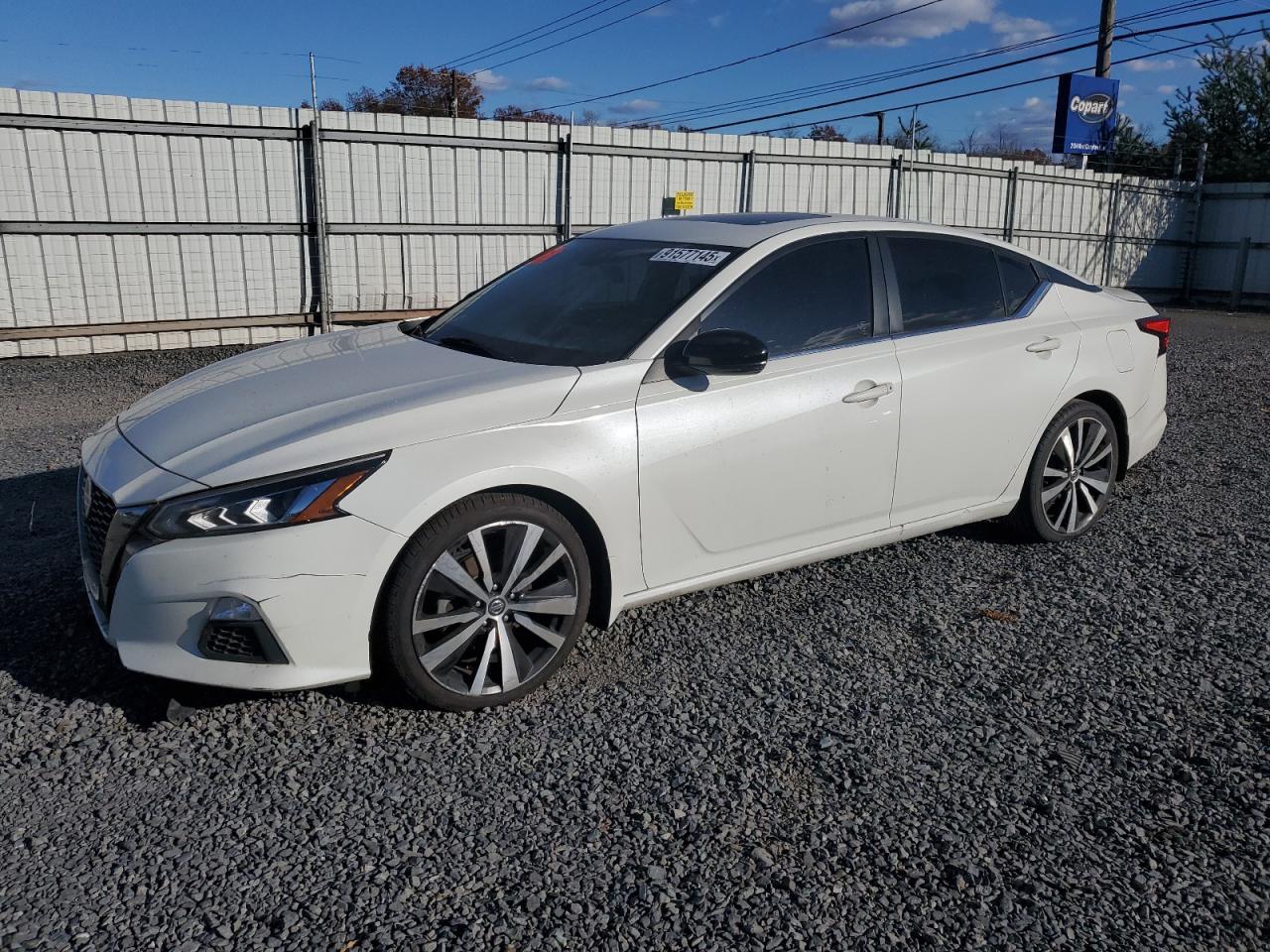 2021 Nissan Altima sr