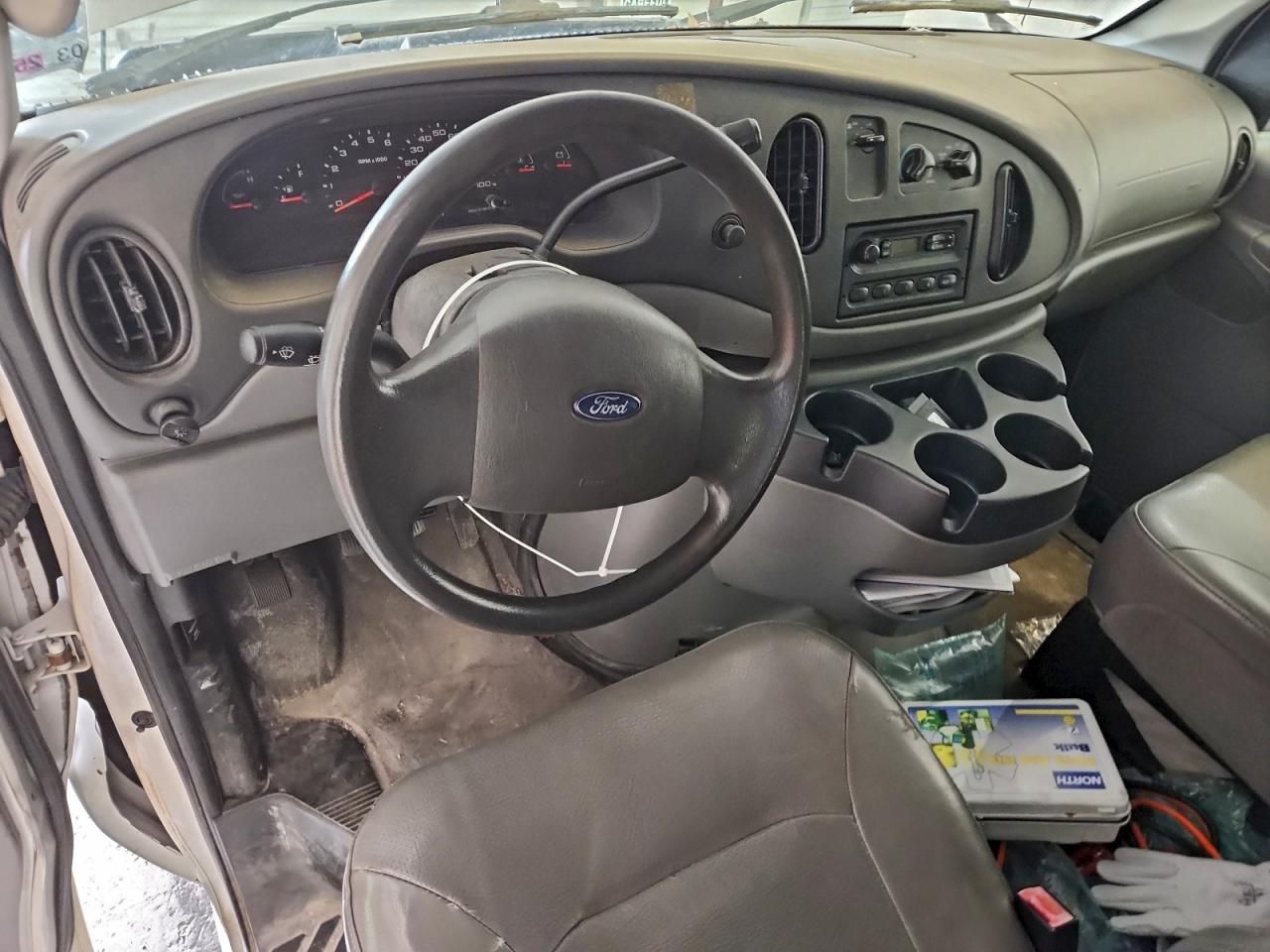 2008 Ford E250 Delivery Van