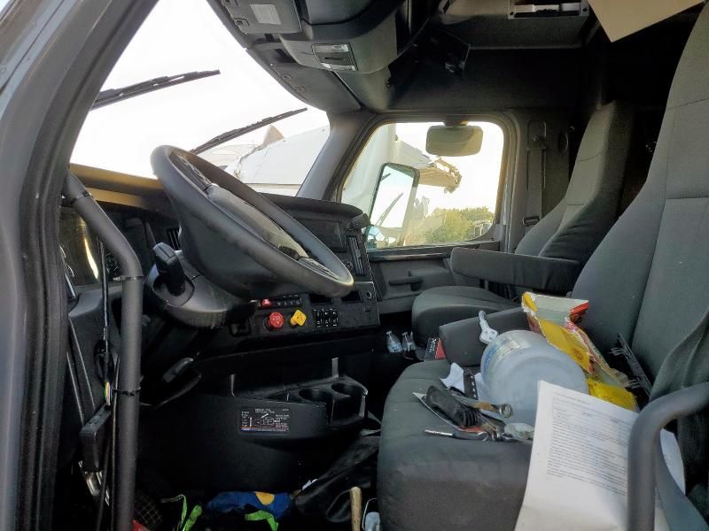 2026 Freightliner Cascadia 1-Semi Truck