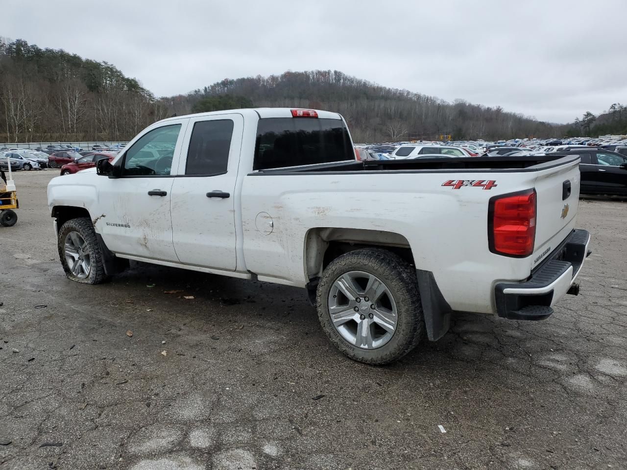 2018 Chevrolet Silverado K1500 Custom