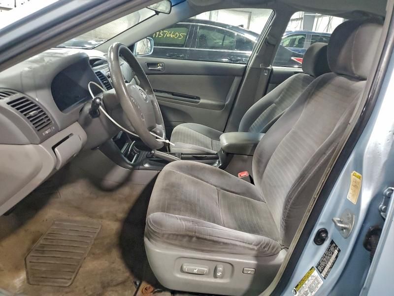 2006 Toyota Camry le