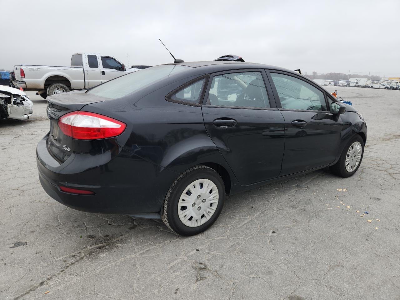 2017 Ford Fiesta s