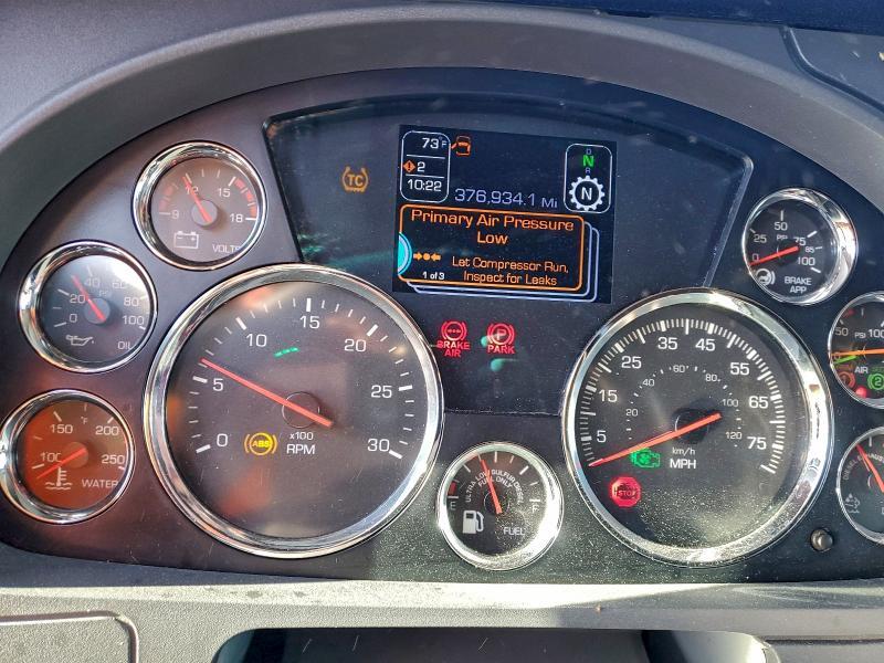 2022 Kenworth T680 Semi Truck