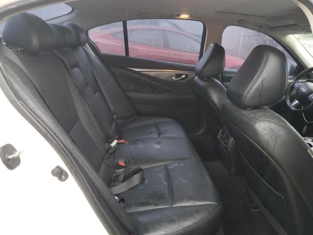 2015 Infiniti Q50 Base
