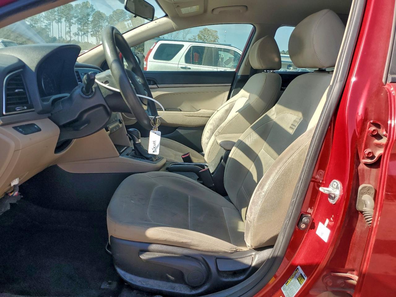 2018 Hyundai Elantra se