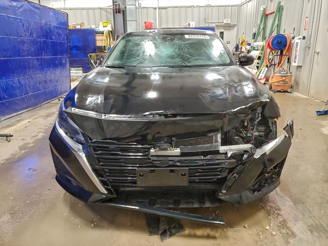 2023 Nissan Altima sv