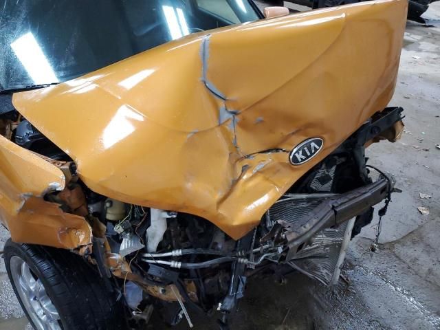 2011 KIA Soul +