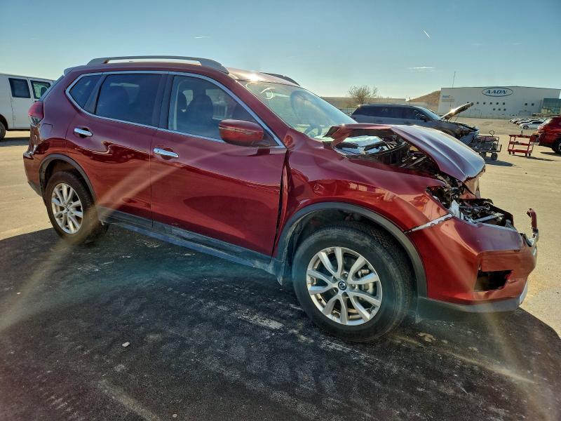 2020 Nissan Rogue sv