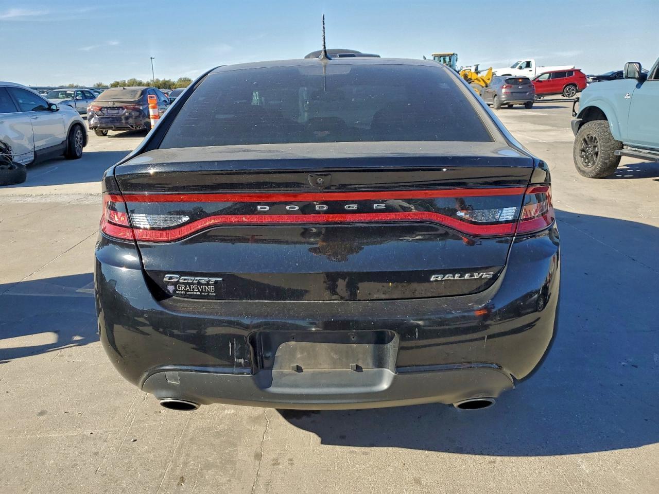 2016 Dodge Dart sxt