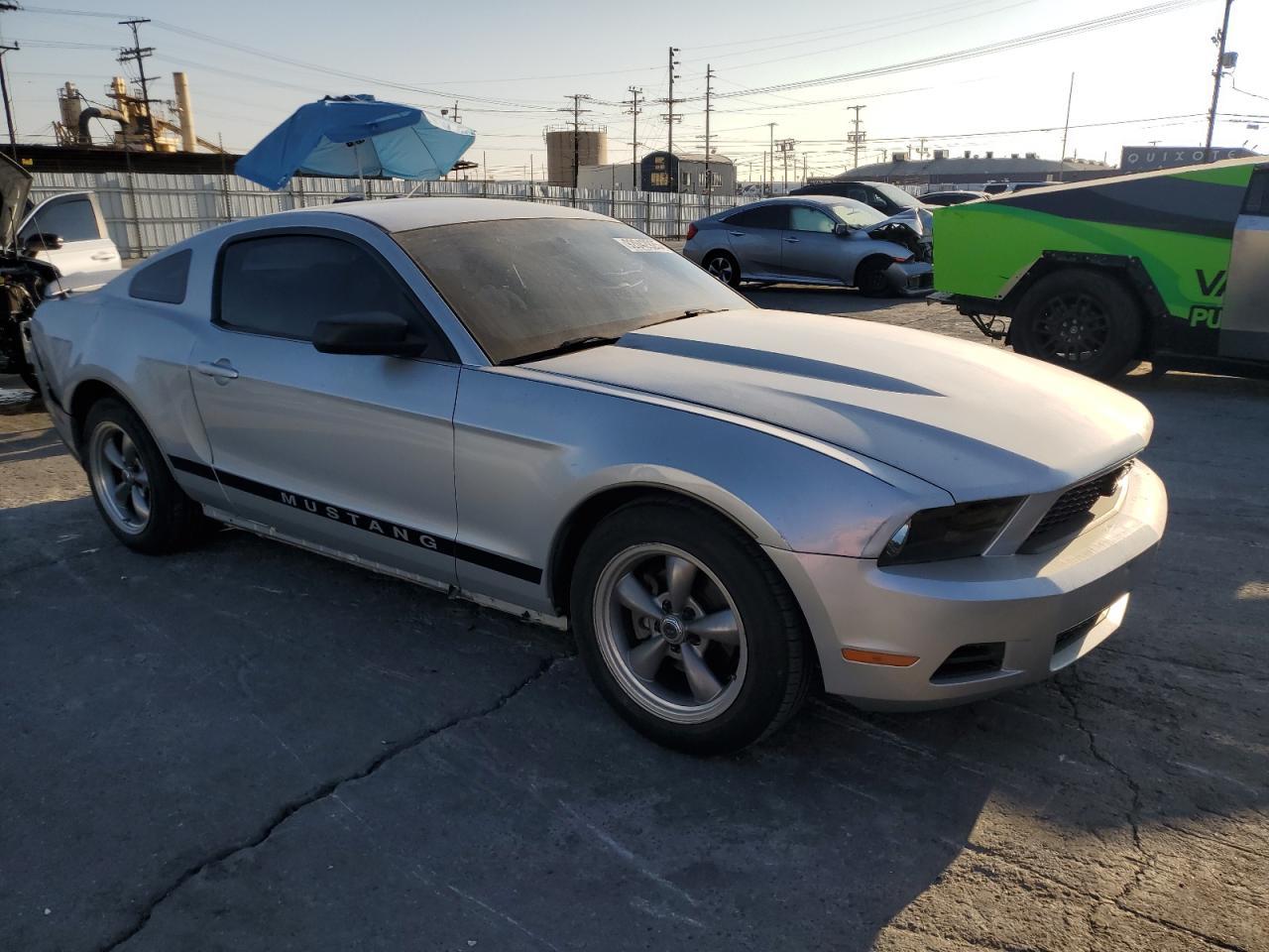2010 Ford Mustang
