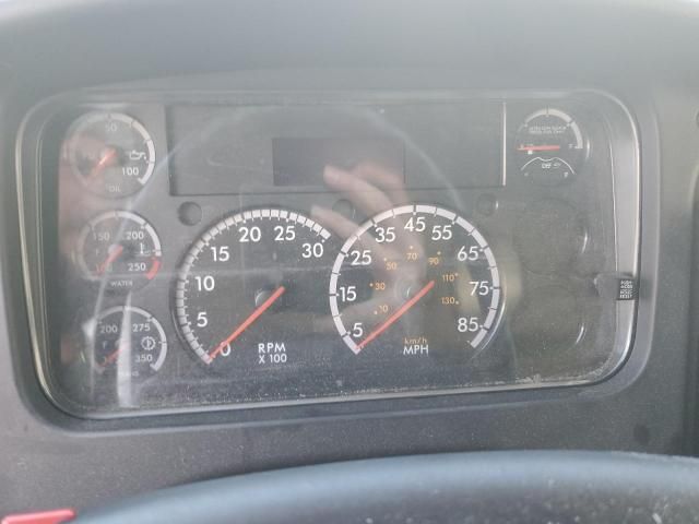 2020 Freightliner Business Class M2 BOX Truck