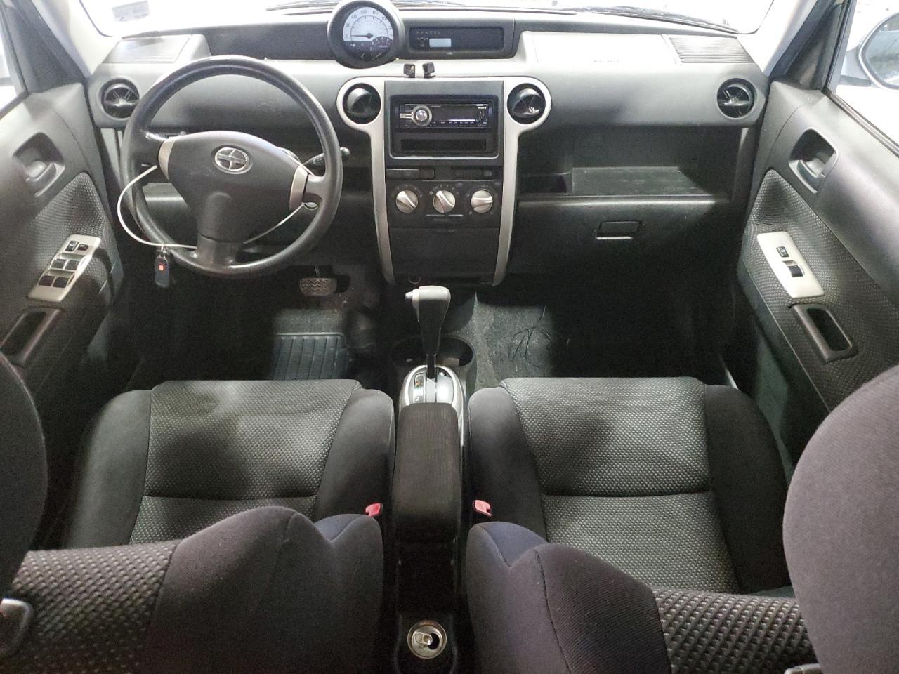 2004 Scion XB