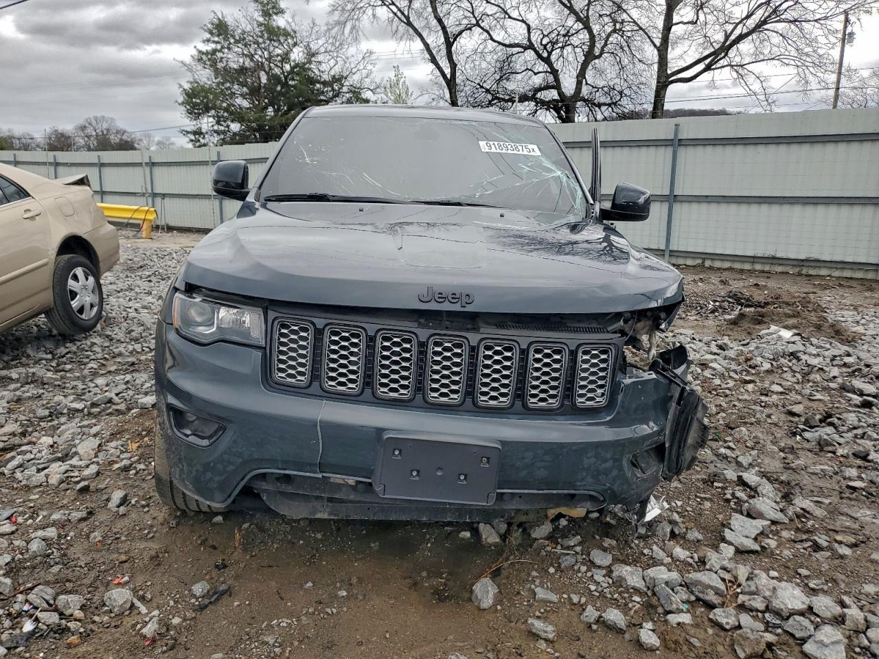 2017 Jeep Cherokee l