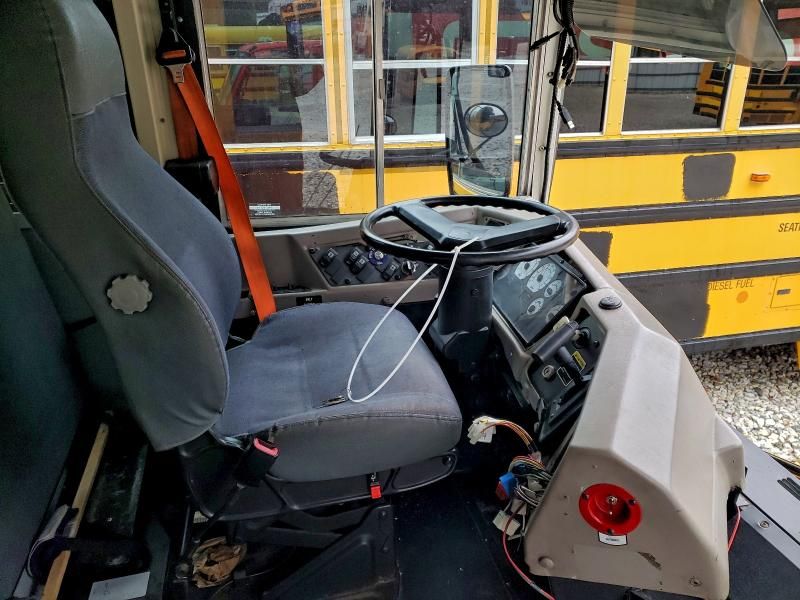 2013 Ic Corporation RE Series School-School Bus