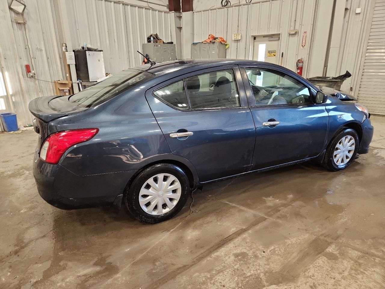 2016 Nissan Versa 1.6 sv