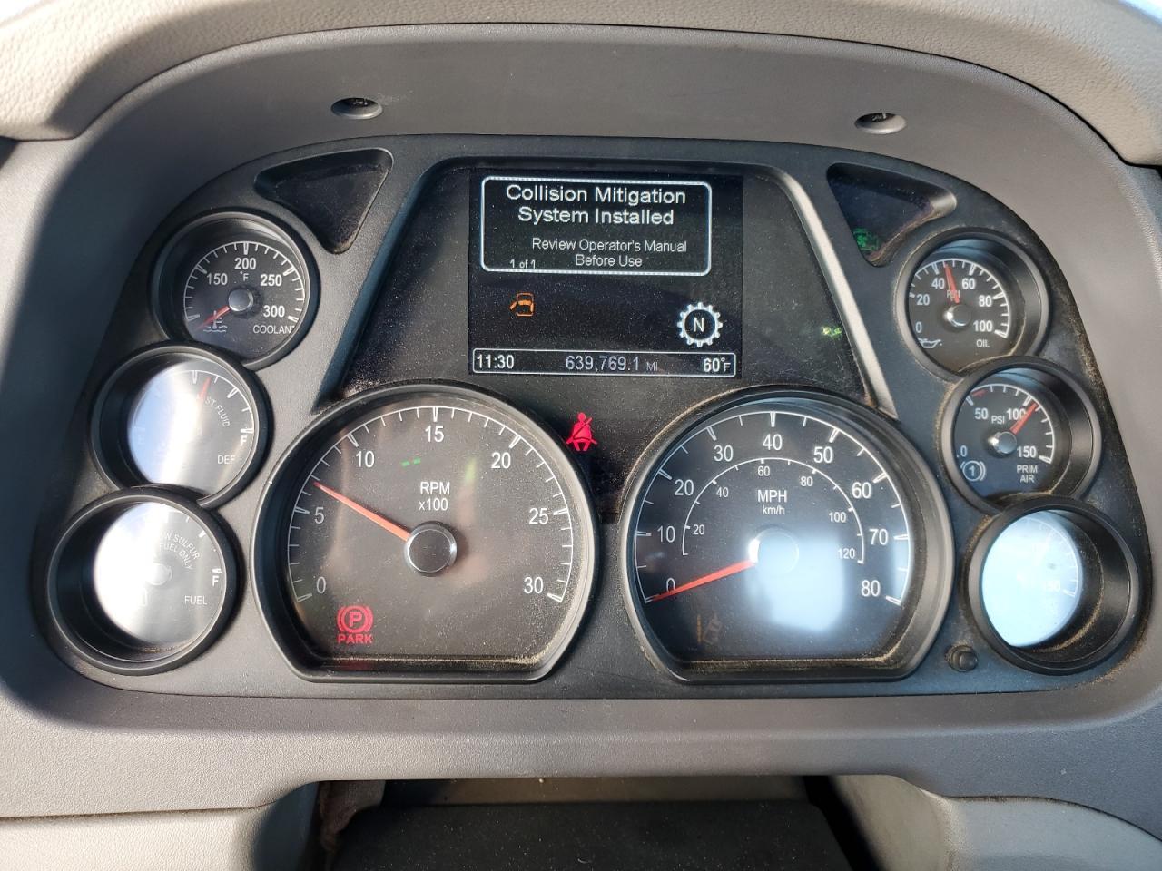 2017 Peterbilt Tractor 2017 Peterbilt 579 Semi Truck