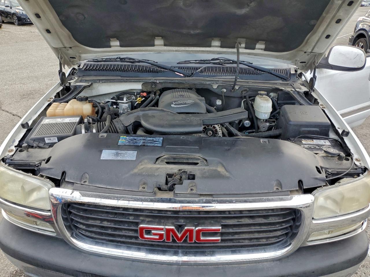 2004 GMC Yukon xl C1500