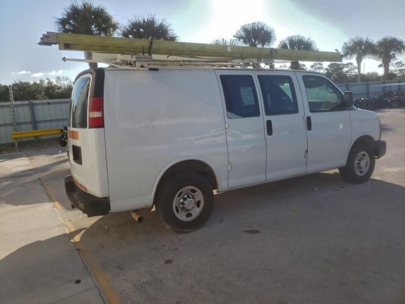 2013 Chevrolet Express G2500