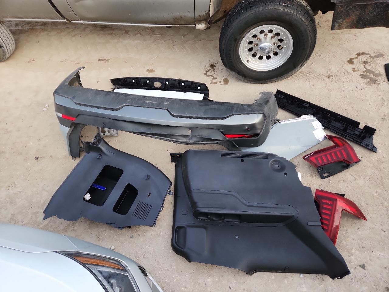 2025 KIA Carnival sx