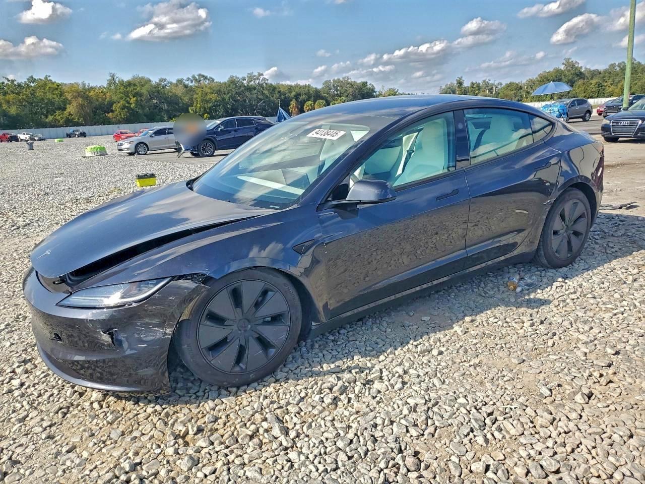 2025 Tesla Model 3