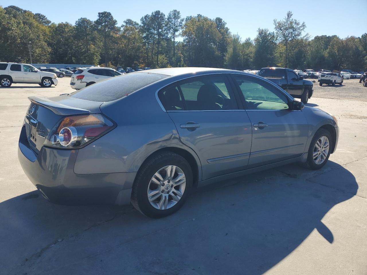 2011 Nissan Altima Base