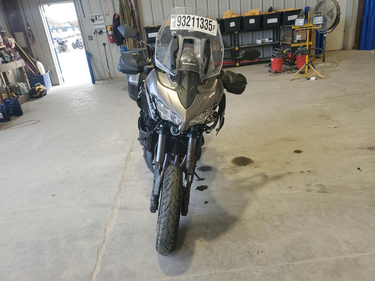 2025 Kawasaki LZ1100 C