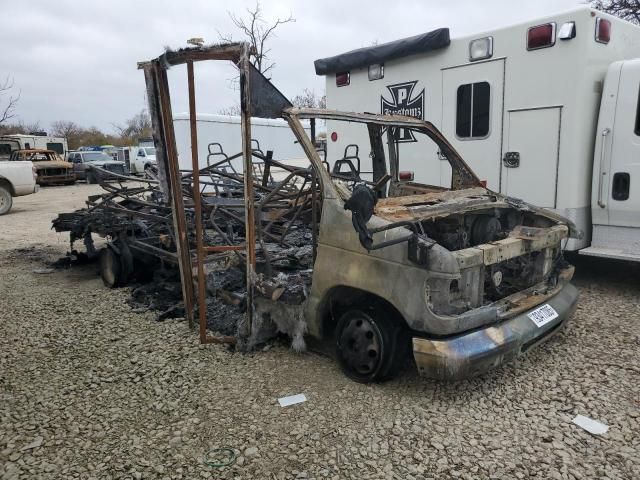 2004 Ford Econoline E350 Super Duty Cutaway van