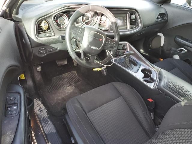 2015 Dodge Challenger sxt