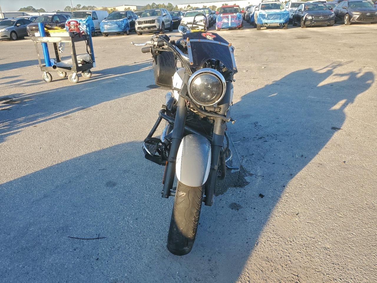 2021 Kawasaki VN900 B