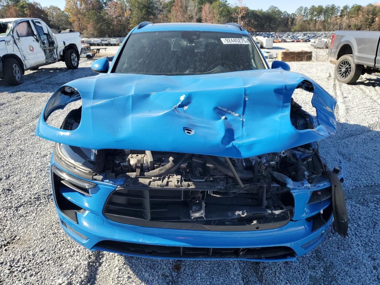 2018 Porsche Macan gts