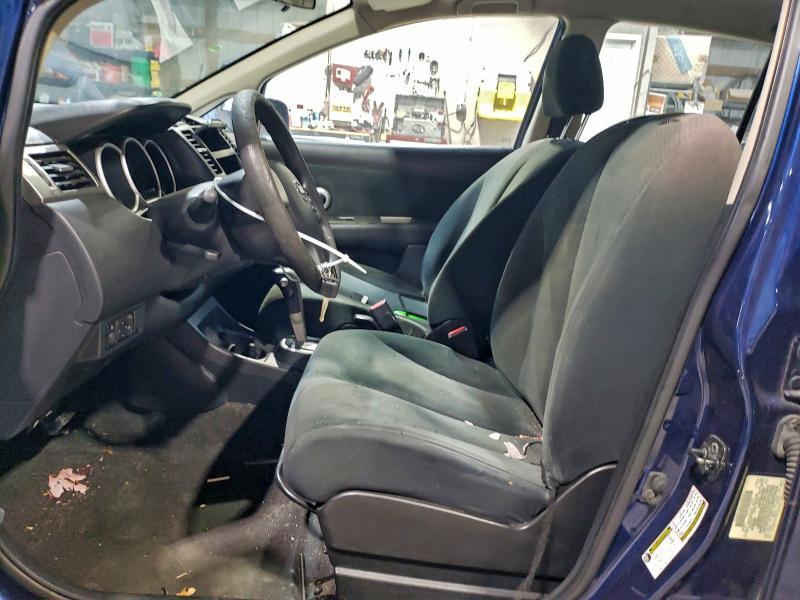2011 Nissan Versa s