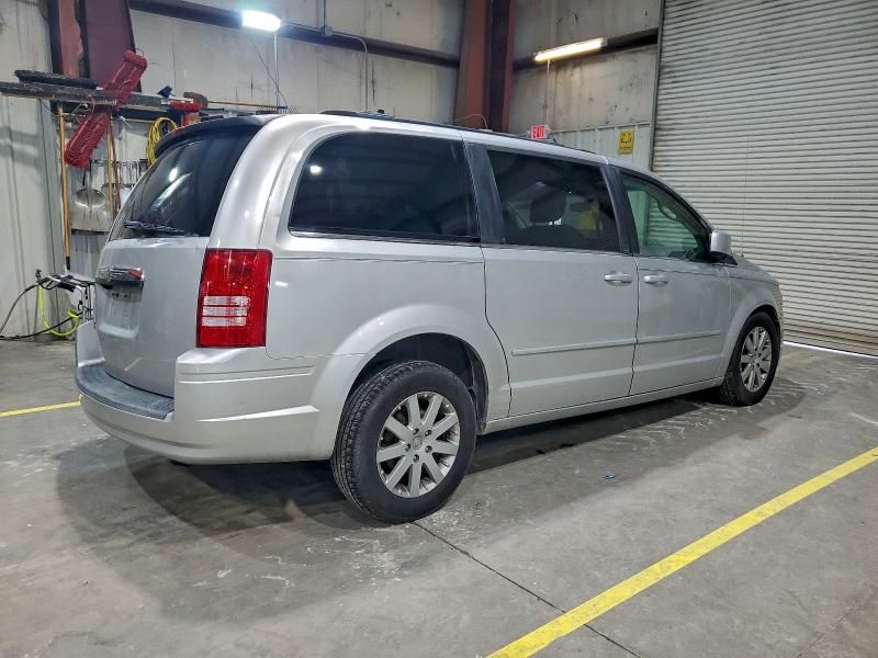 2008 Chrysler Town & Country Touring